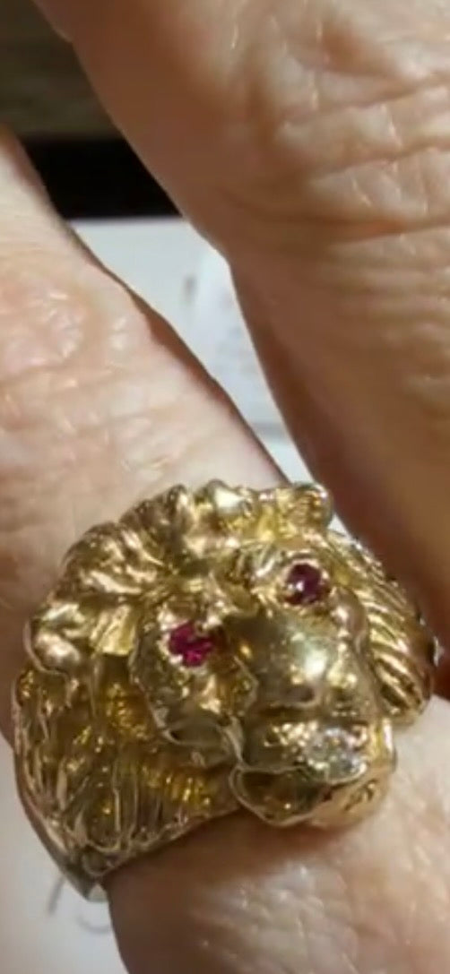 Vintage 14k Lion Ring with Diamonds and Rubies