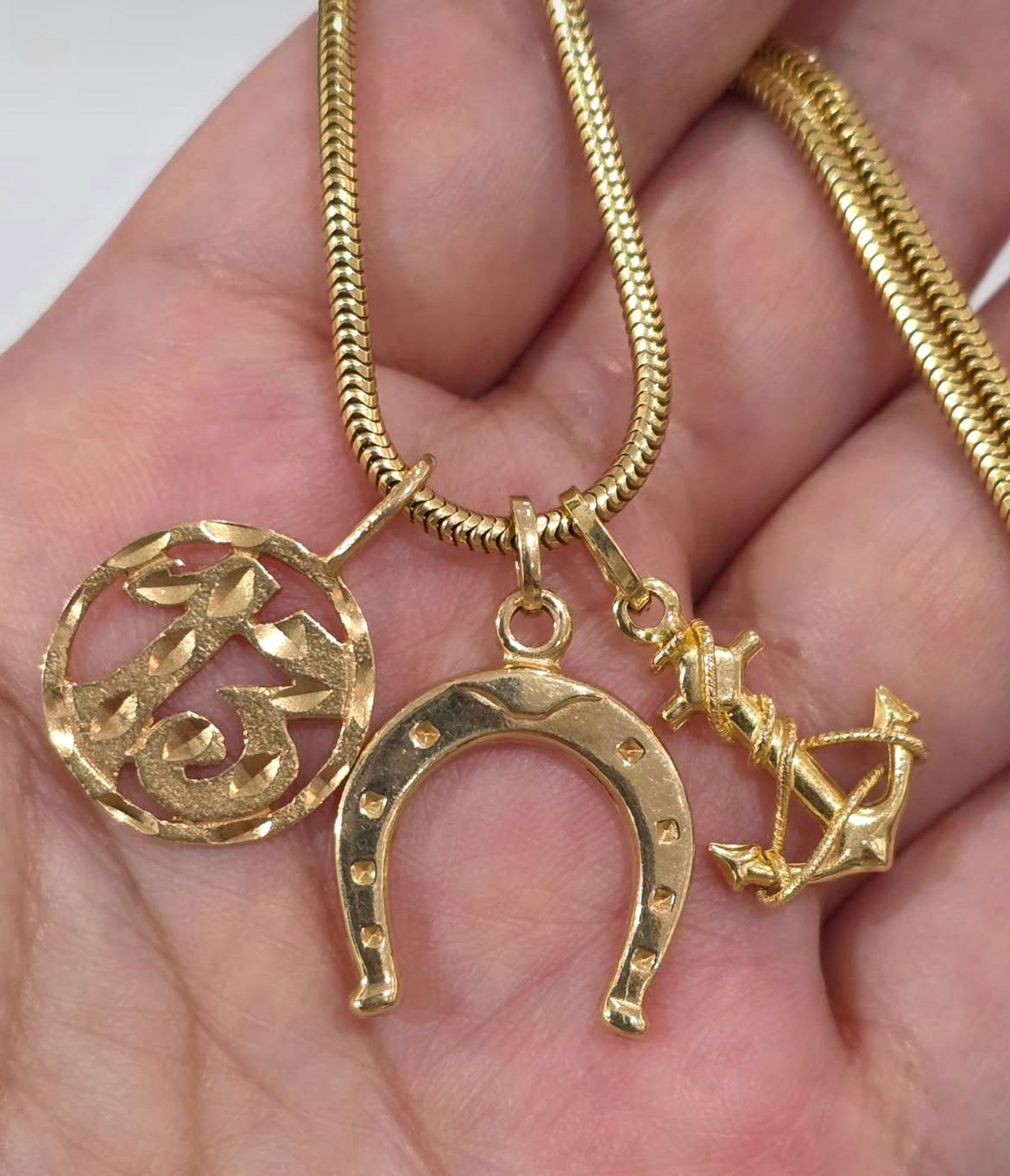 Vintage 18k Anchor Charm