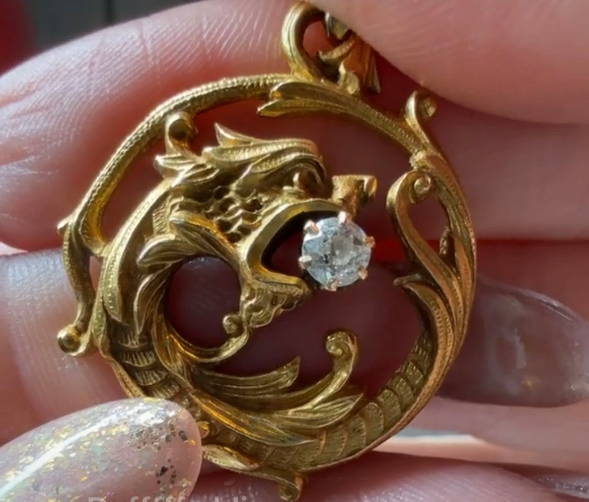 20k Antique Dragon Pendant with Diamond