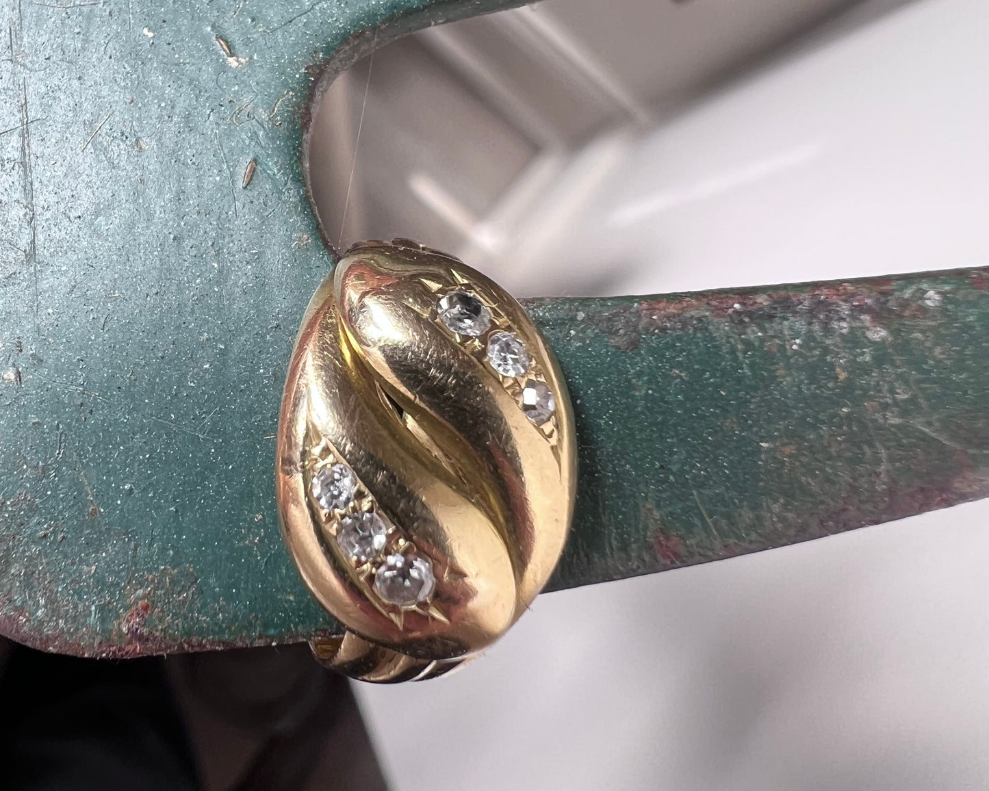 Antique 18K Double-Headed Snake Ring with Diamonds