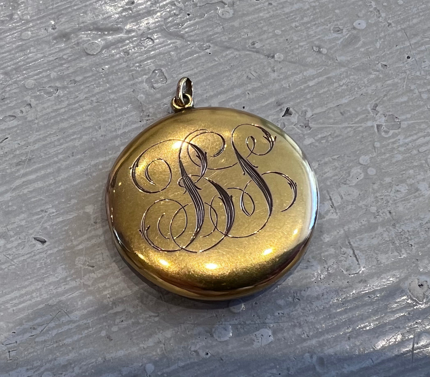 Antique Diamond Round Locket
