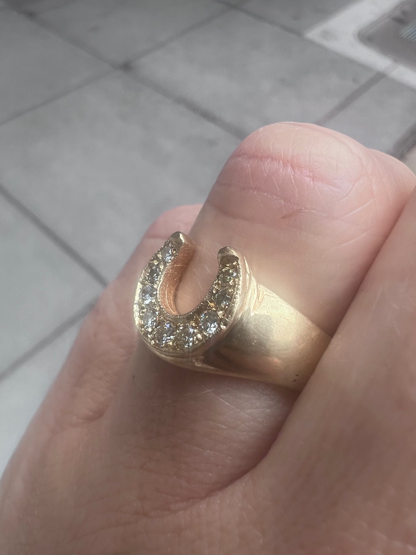 18K Vintage Horseshoe Ring with Diamonds