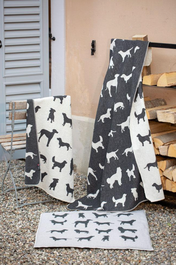 Pet Blanket Allover Dogs- David Fussenegger