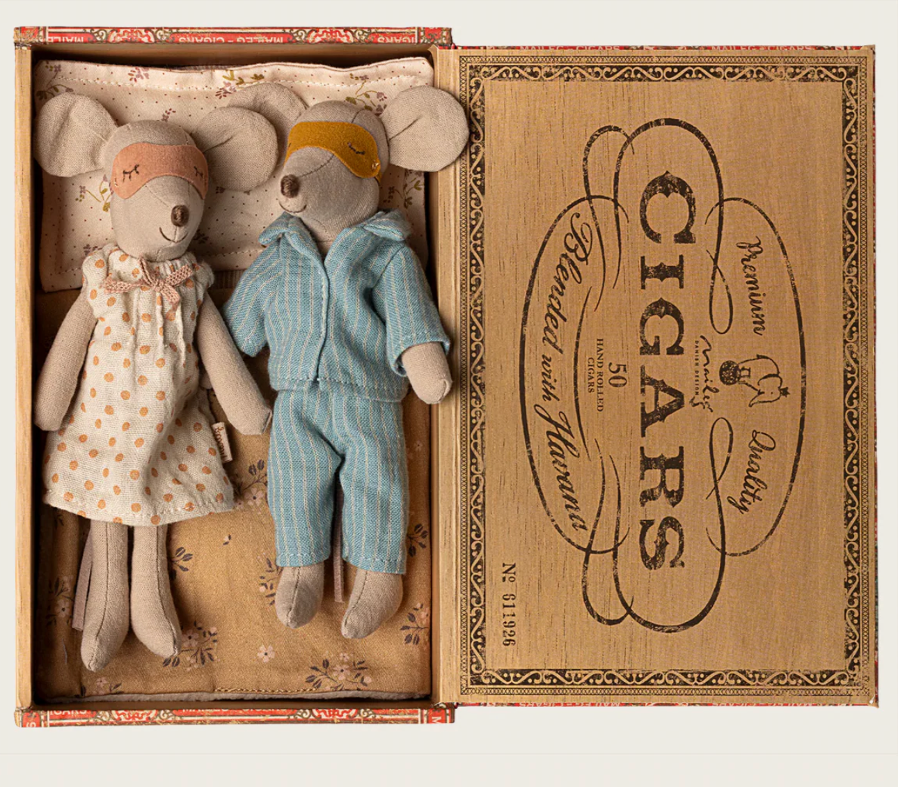 Mum & Dad Mice in Cigarbox - Maileg