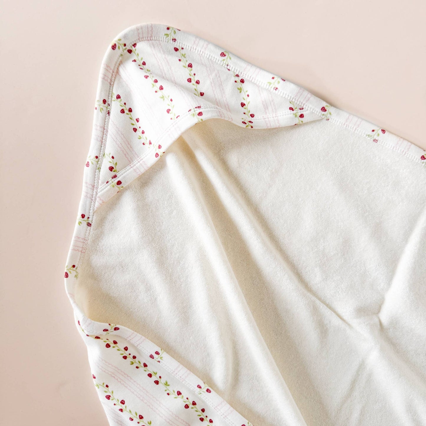 Hooded Towel Strawberry Stripe - Blueberry Hill