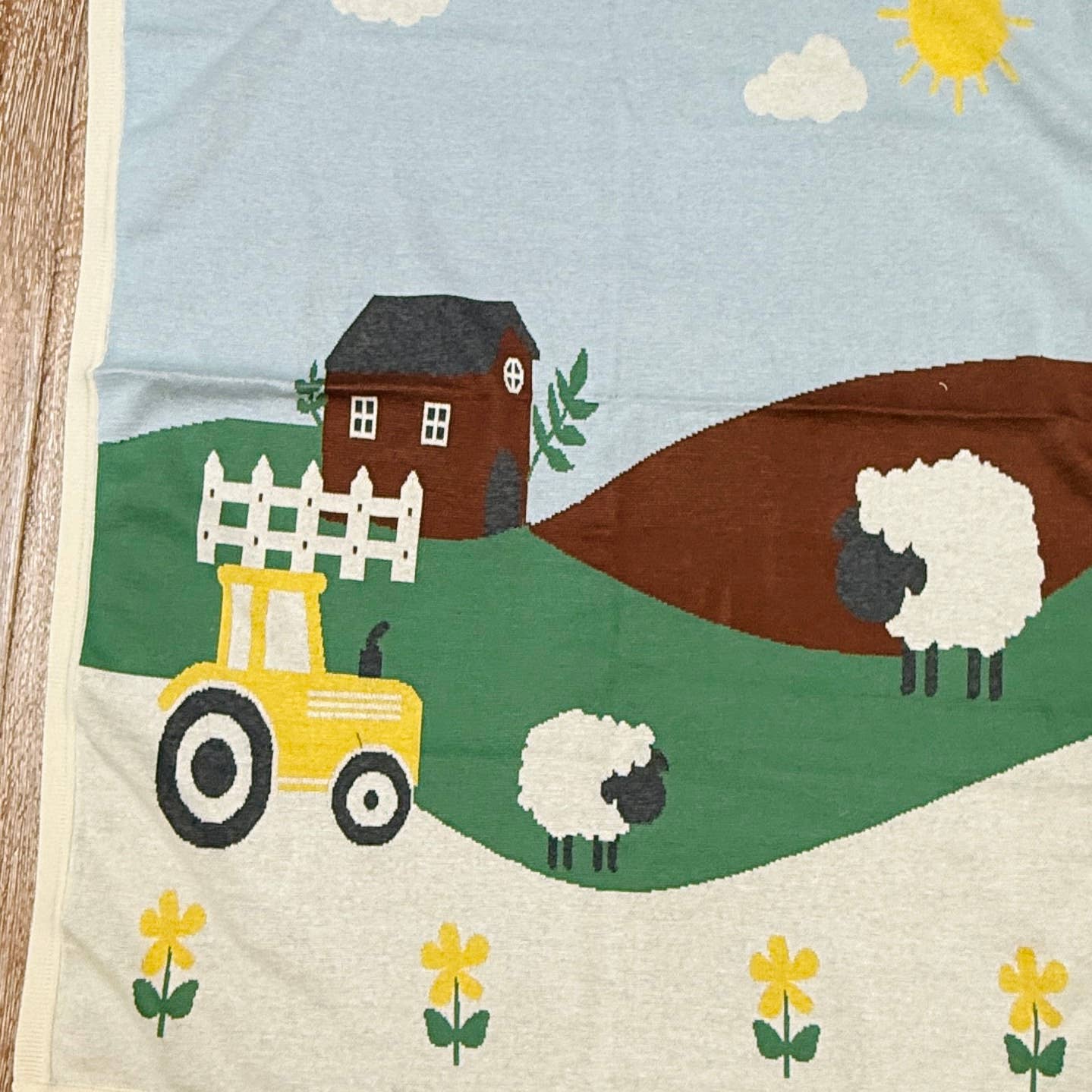 Sunny Farm - Organic Cotton Jacquard Knit Baby Blanket: Viverano