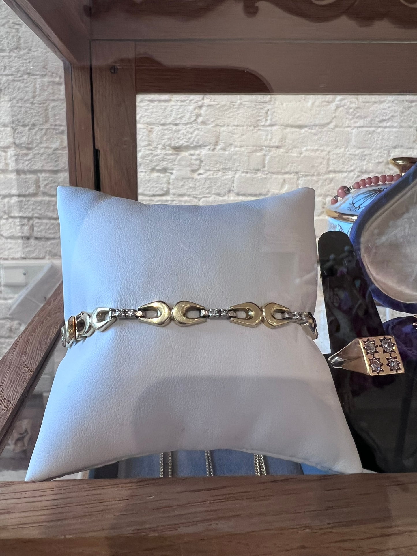 14k Vintage Diamond Horseshoe Bracelet