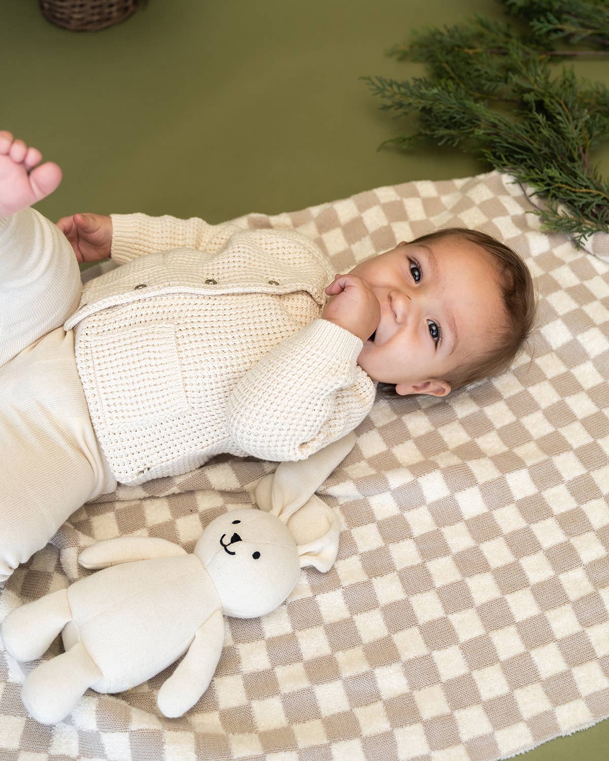 Avery Button & Pocket Chunky Sweater Knit Baby Cardigan: