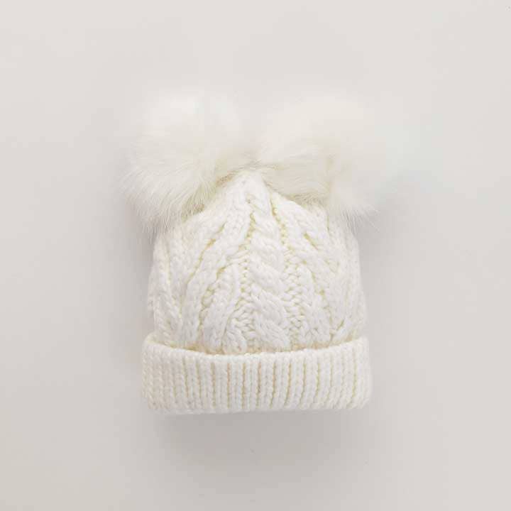 Winter White Fluffer Beanie Hat: huggalugs