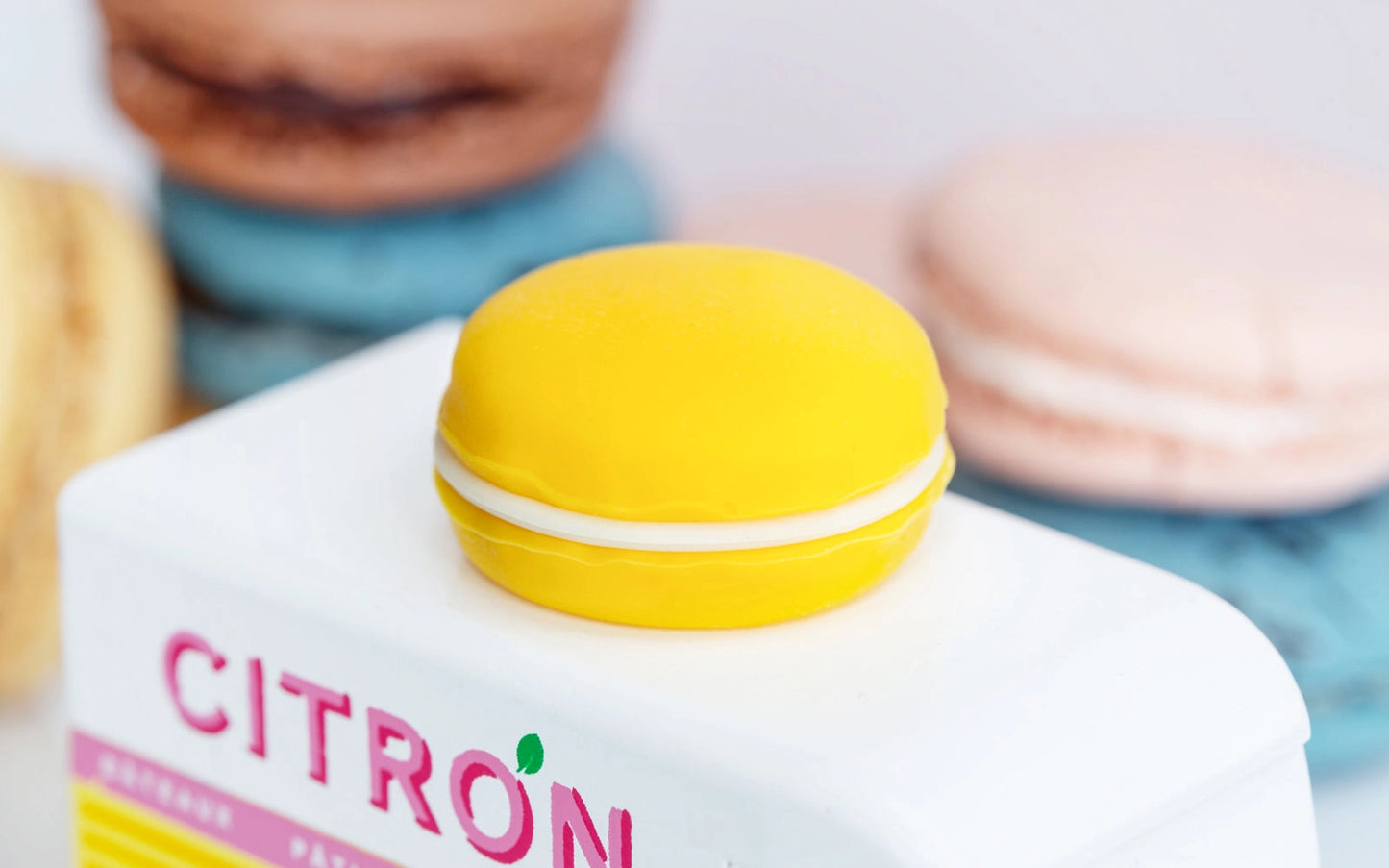 Citron Macaron Van - Candylab Toys