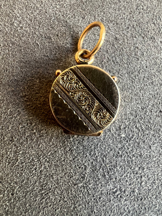 10k Tiny Engraved Locket