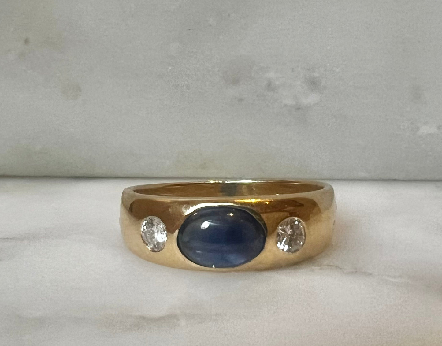 18k 3-Stone Sapphire & Diamond Ring