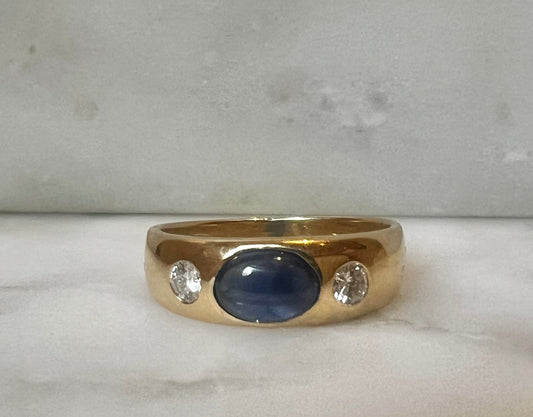 18k 3-Stone Sapphire & Diamond Ring