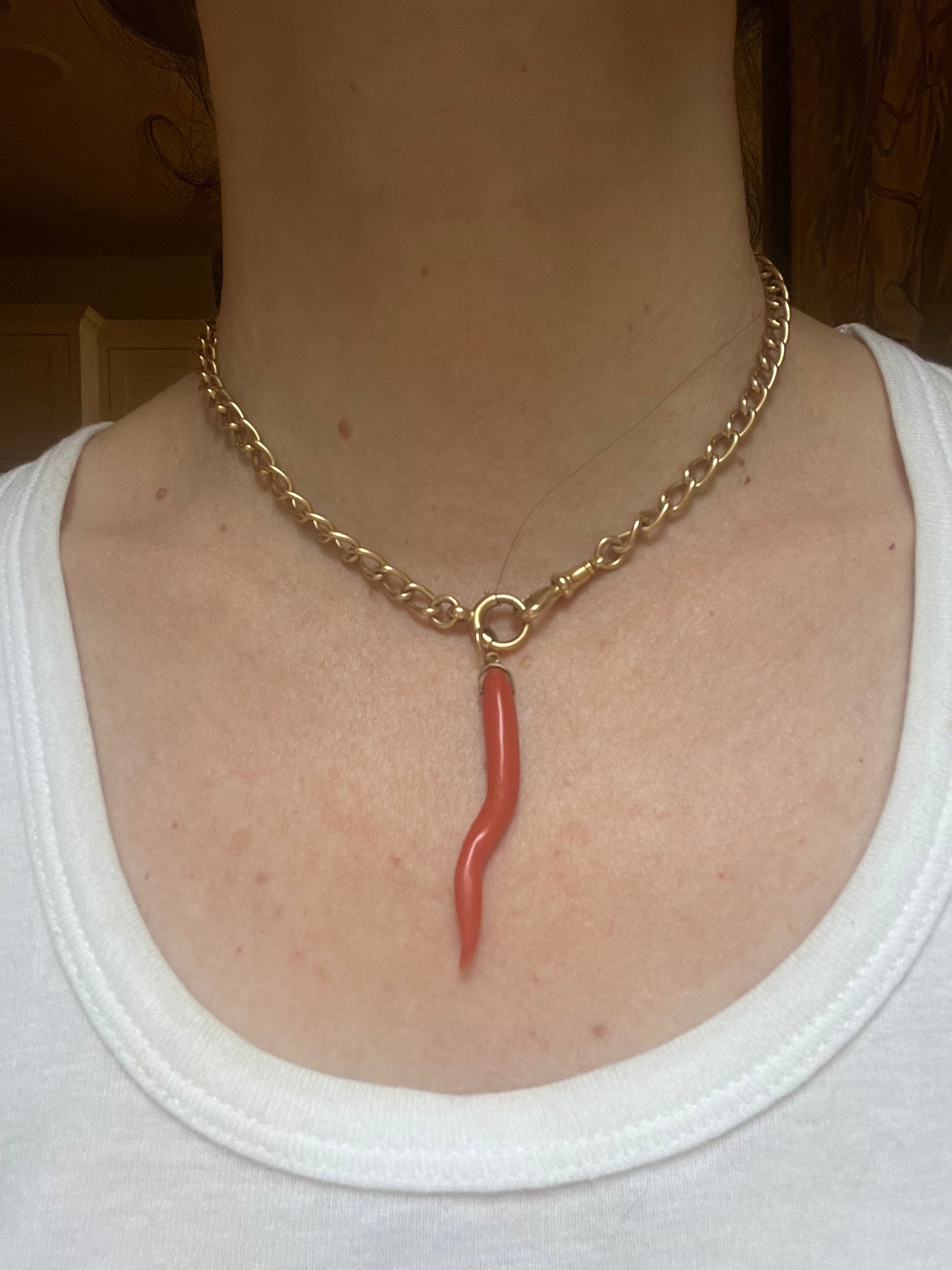 18k Coral Cornicello Horn