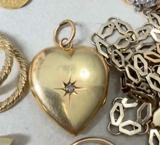 Victorian 18k Heart Locket