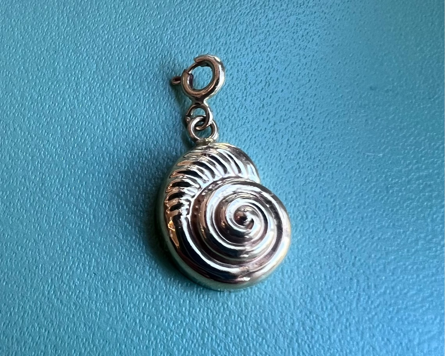 Vintage 14k Snail Shell Charm