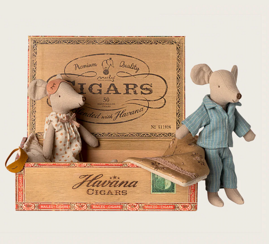 Mum & Dad Mice in Cigarbox - Maileg