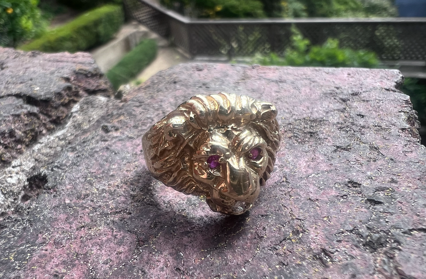 14K  Vintage Lion Ring with Diamonds and Rubies