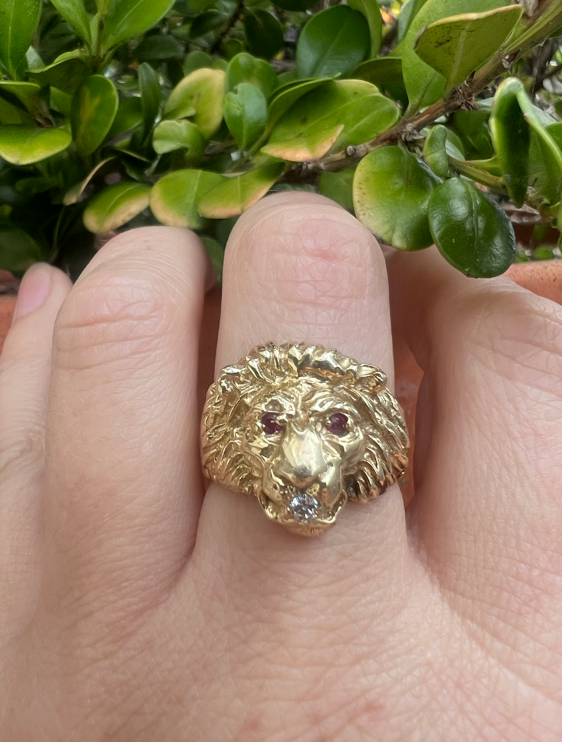 14K  Vintage Lion Ring with Diamonds and Rubies