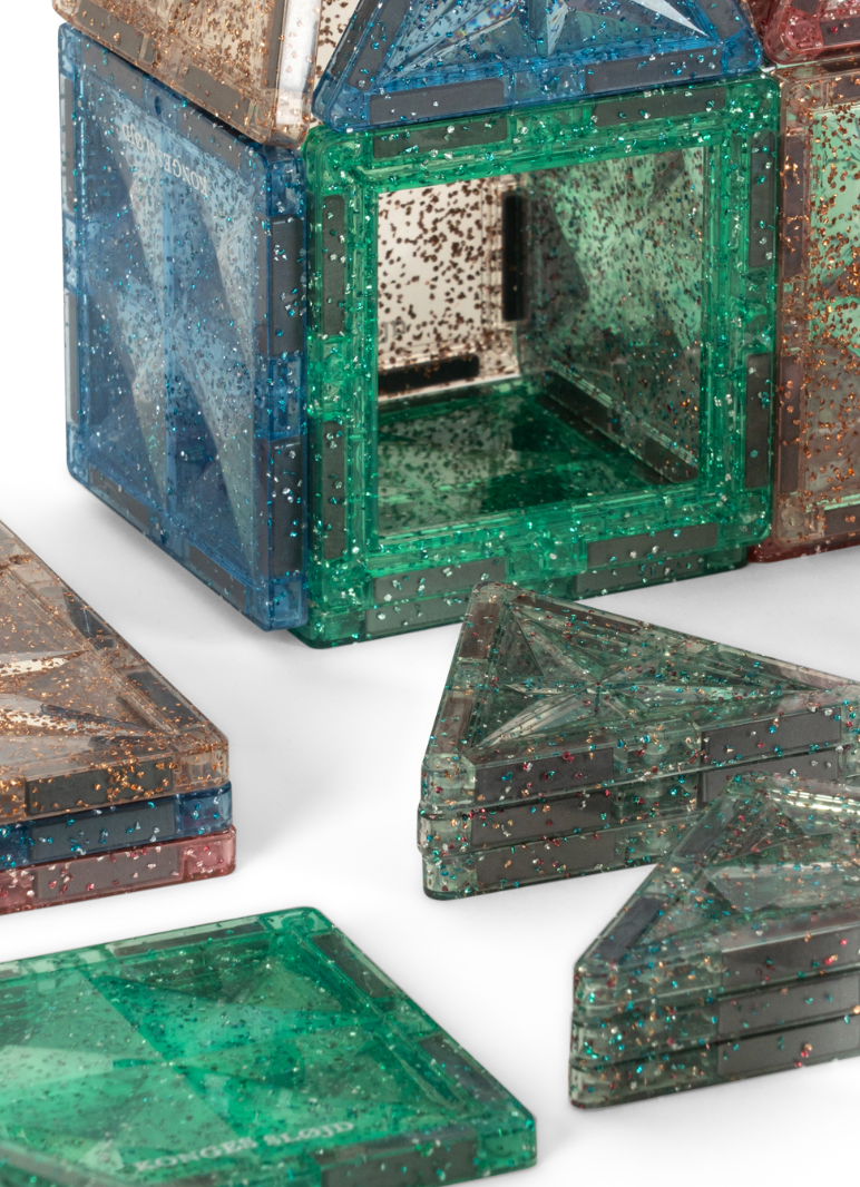 Piece by Piece Magnet Build- Konges Slojd