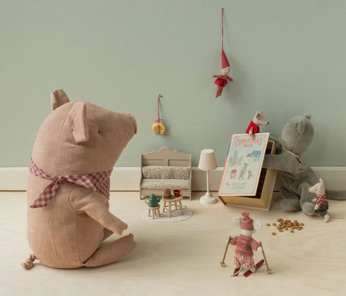 Mouse Christmas Tea Party - Maileg