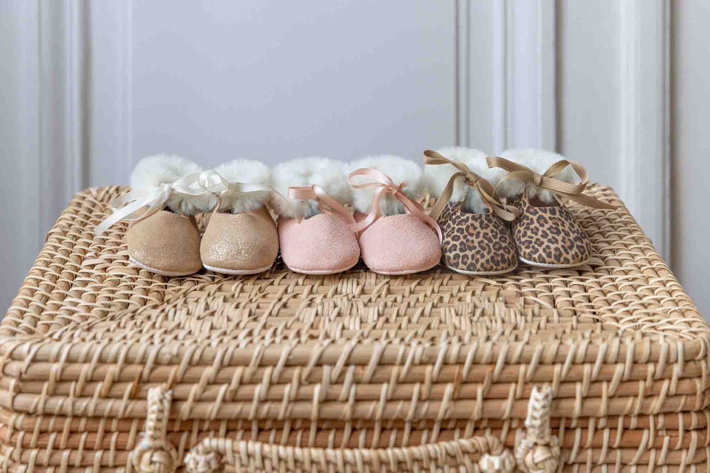 Pink Slippers w/ Faux Fur Trim - Tartine et Chocolat FW24