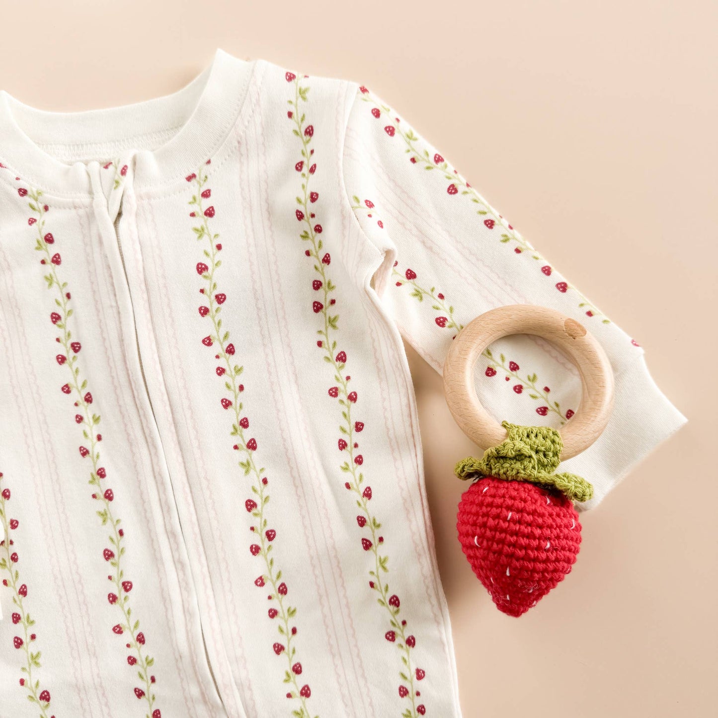 Layette LS Zipper Strawberry Romper - Blueberry Hill
