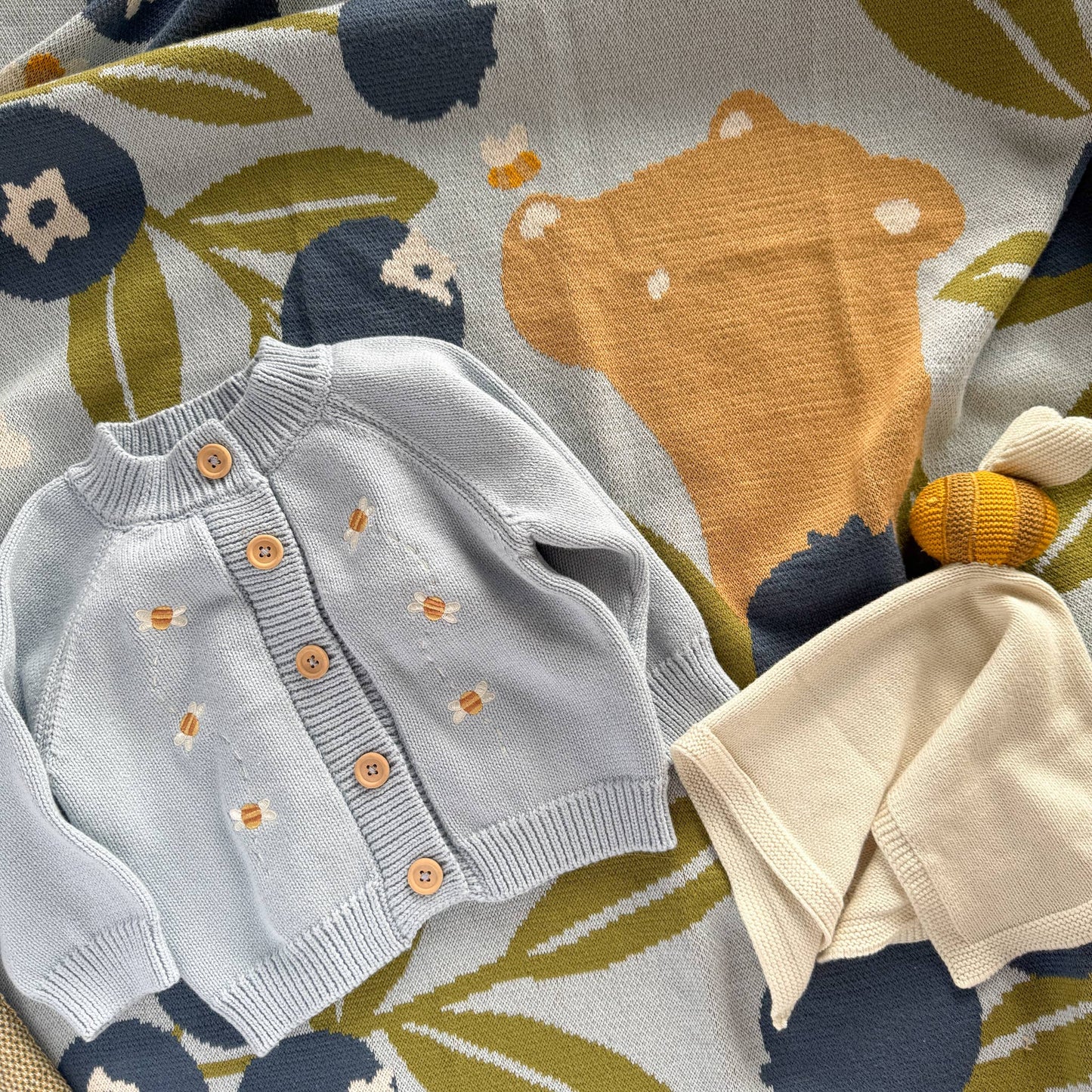Cotton Bee Cardigan Embroidered Baby Newborn Apparel Spring: Blue / NB 0-6m