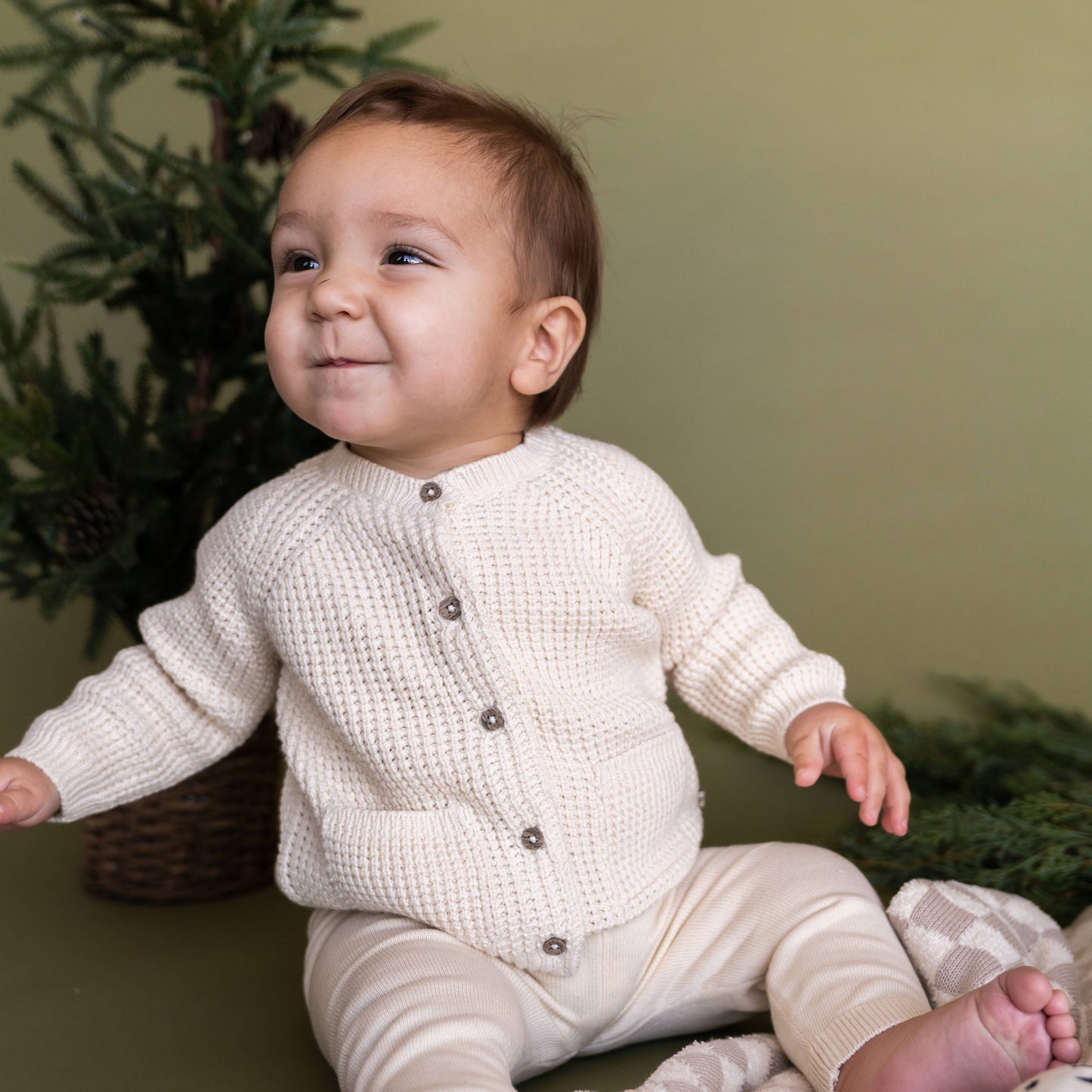 Avery Button & Pocket Chunky Sweater Knit Baby Cardigan: