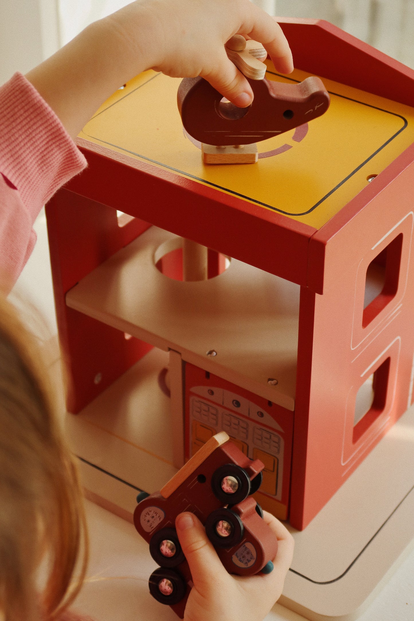 Wooden Fire Station - Konges Slojd