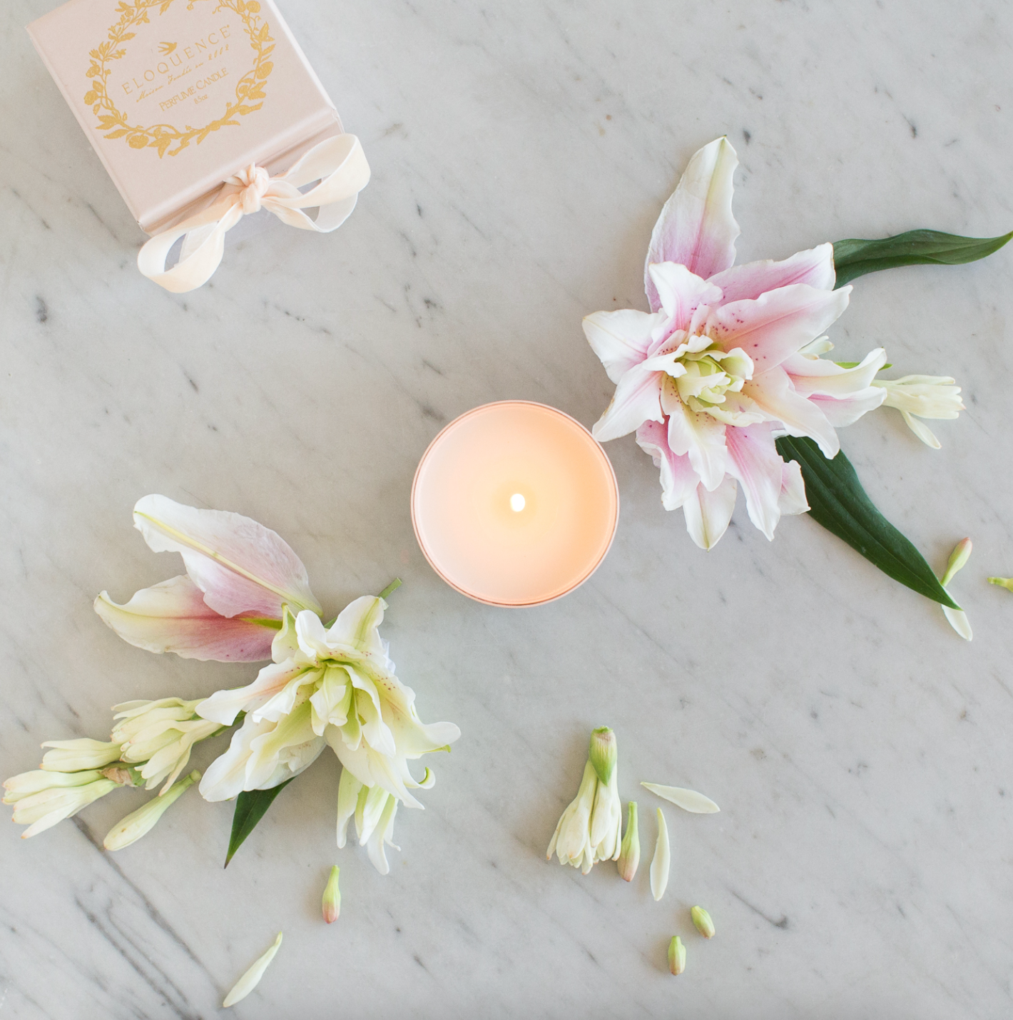 Eloquence Candle Venetian Lily